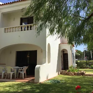 villa-maria-ceclia.hotelaalgarve.com/